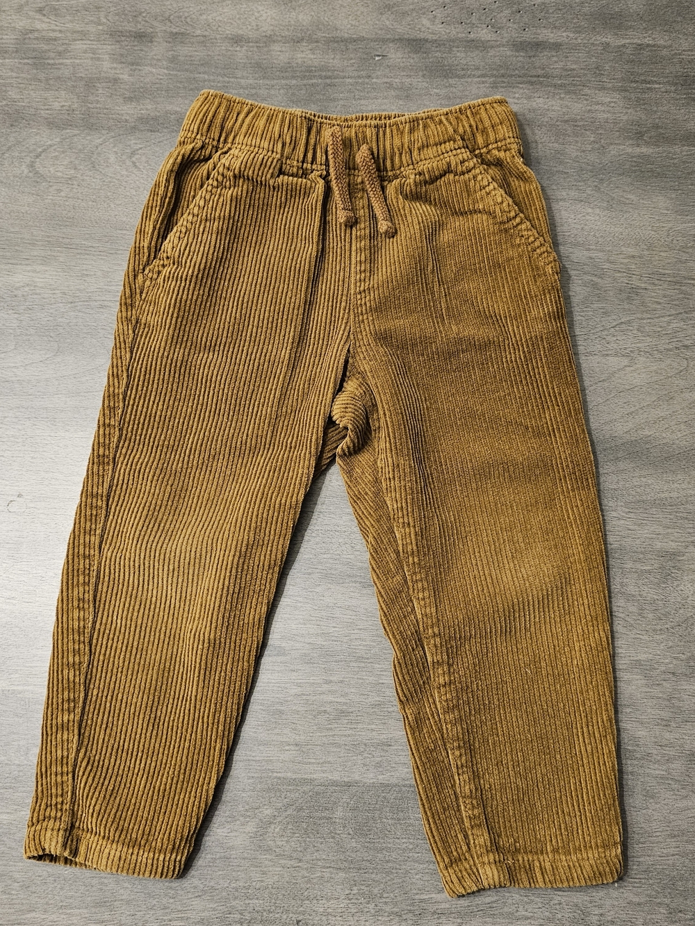 Old Navy Corduroy Pants in Brown Boys 2T